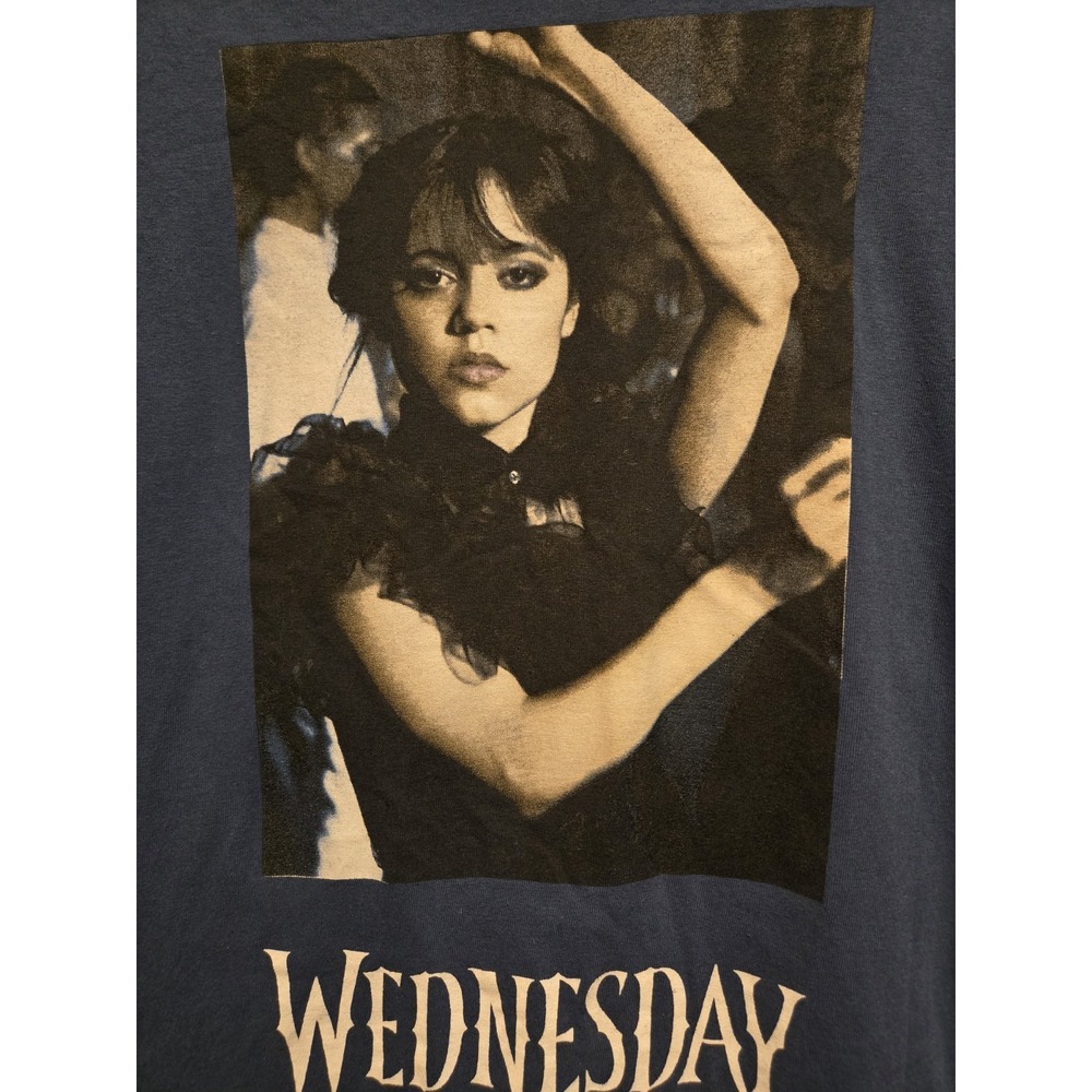 Wednesday Addams Dancing T-Shirt Jenna Ortega Sz Small Addams Family Goth